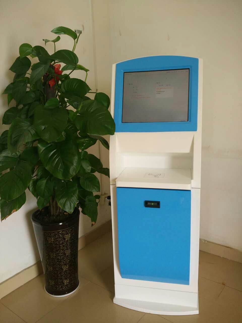 DT-108立式自助充值查询终端机